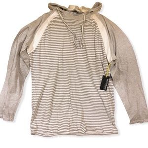 Broken Threads Hoodie Men’s‎ Large NEW